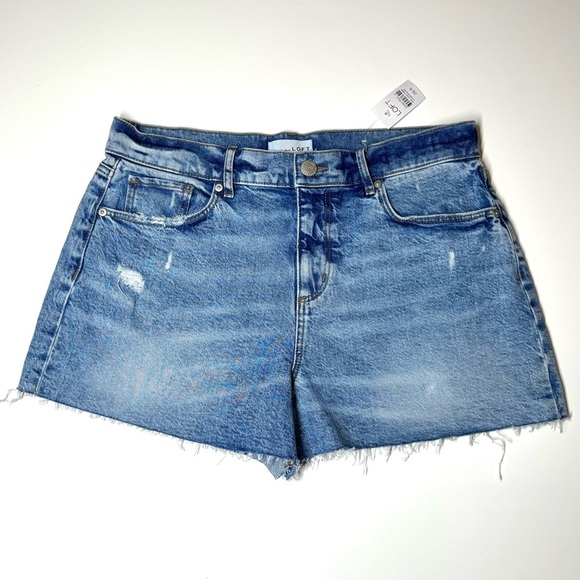 LOFT Women's Cut Off Denim Shorts Size- 28/6 - Picture 1 of 5